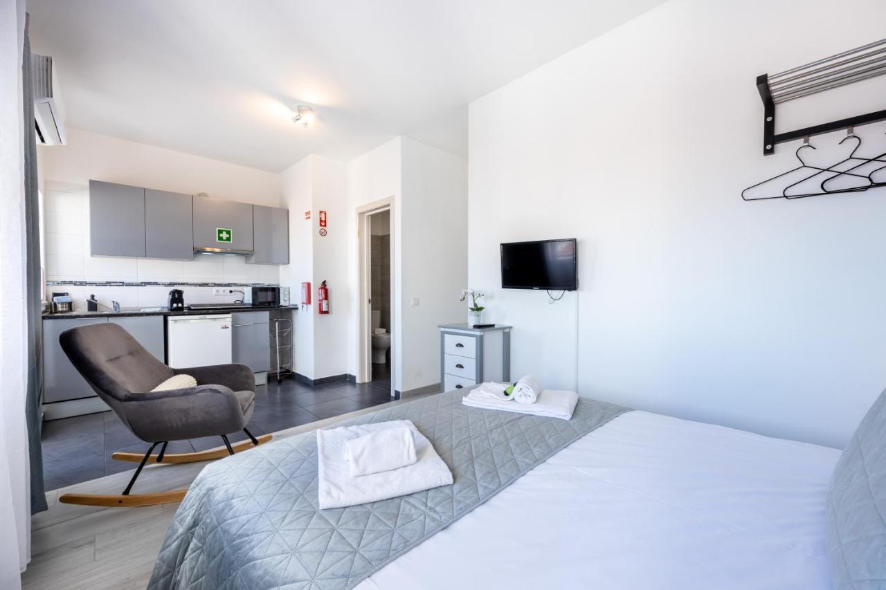 Stay On Top Apartments Lagos Buitenkant foto