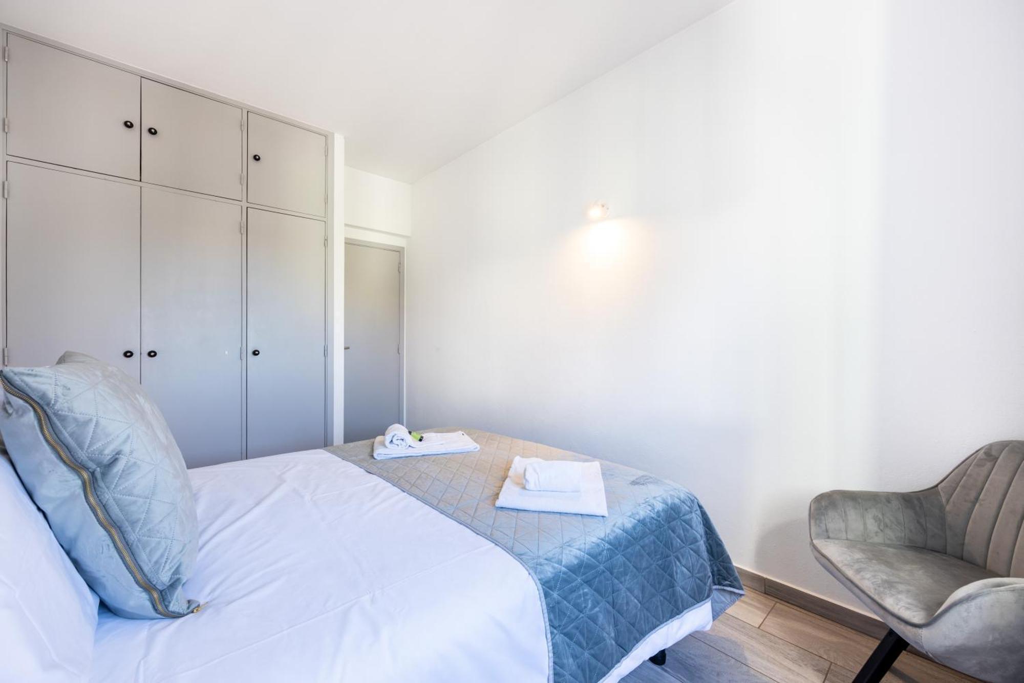 Stay On Top Apartments Lagos Buitenkant foto