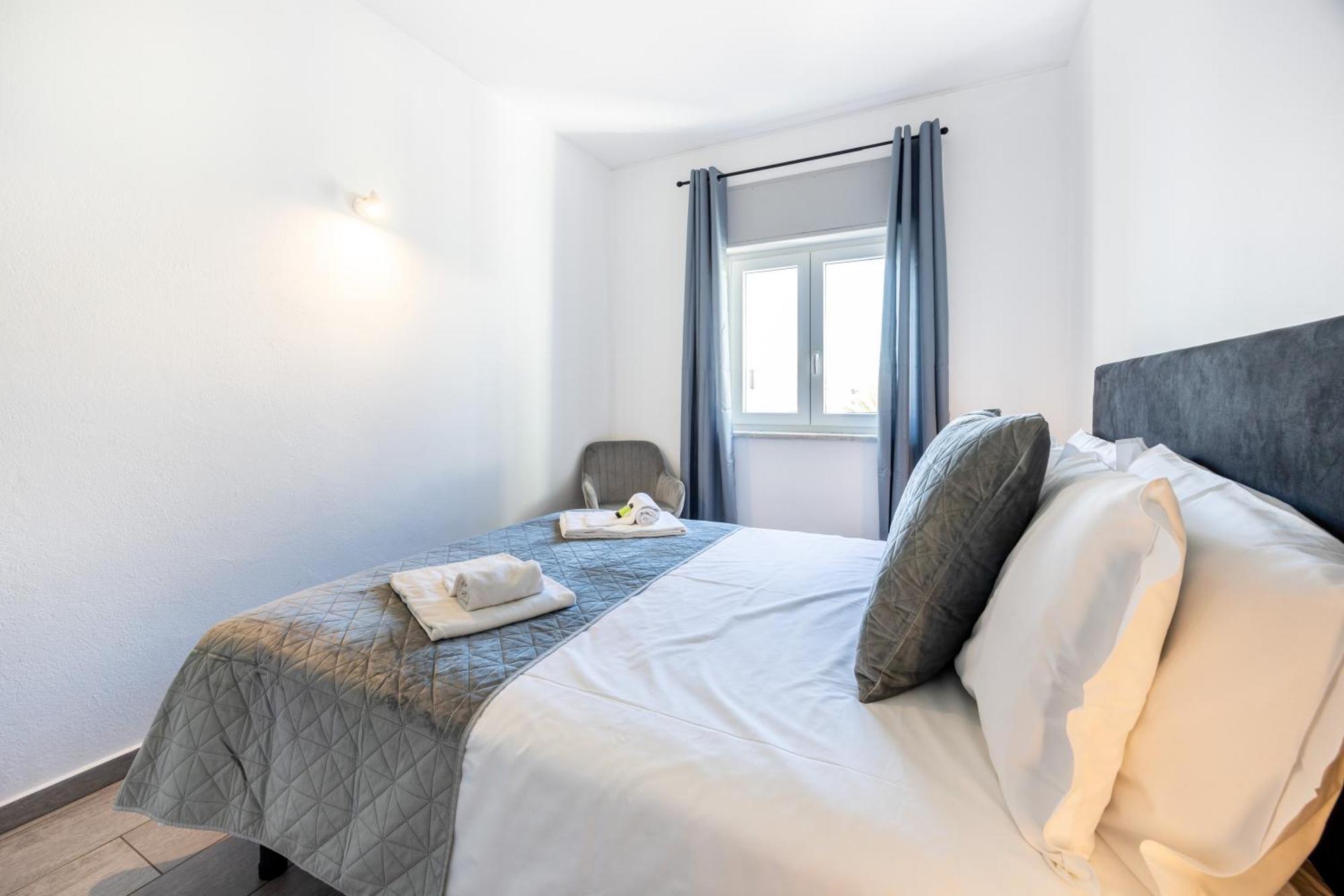 Stay On Top Apartments Lagos Buitenkant foto