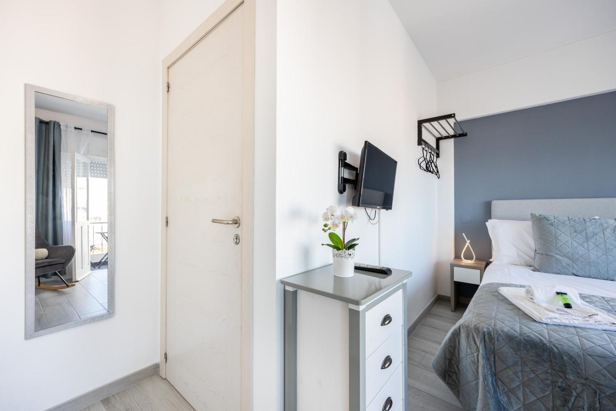 Stay On Top Apartments Lagos Buitenkant foto